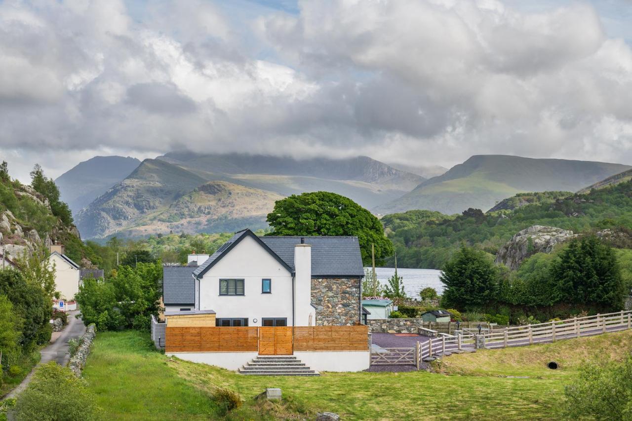 Arlyn, Padarn Lake Viewpoint In Snowdonia Caernarfon Esterno foto